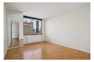 235 E 40th St, New York City, NY 10016 - Photo 9