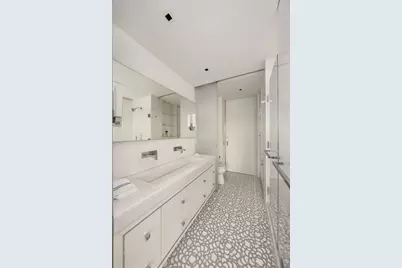 200 E 69th Street #31C, New York, NY 10021 - Photo 11