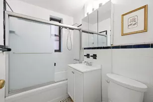 225 E 74th St, New York City, NY 10021 - Photo 23