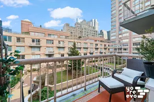 393 W 49th St, New York City, NY 10019 - Photo 7