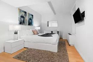 150 W 51st St, New York City, NY 10019 - Photo 5