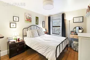 240 E 24th St, New York City, NY 10010 - Photo 5