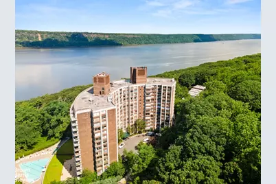 4455 Douglas Avenue #12F, New York City, NY 10471 - Photo 23