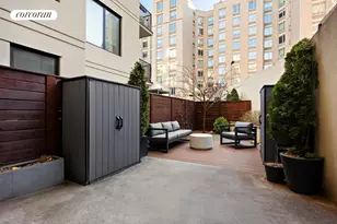 906 Bergen St, New York City, NY 11238 - Photo 9