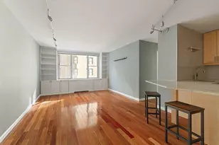 137 E 36th St, New York City, NY 10016 - Photo 9