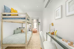 256 W 88th St, New York City, NY 10024 - Photo 7