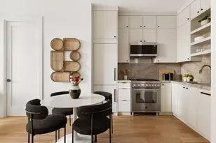 37-29 32nd St, New York City, NY 11101 - Photo 9