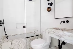 471 Washington St, New York City, NY 10013 - Photo 13