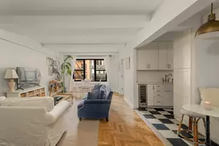 330 E 79th St, New York City, NY 10075 - Photo 3