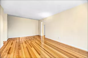 66-37 Yellowstone Blvd, Forest Hills, NY 11375 - Photo 9