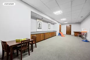 301 E 78th St, New York, NY 10075 - Photo 15