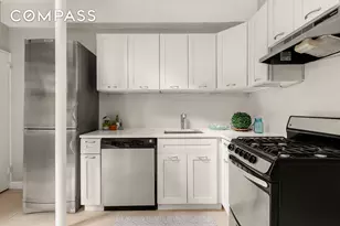 342 E 53rd St, New York City, NY 10022 - Photo 3