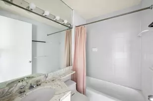 30 W 61st St, New York City, NY 10023 - Photo 5