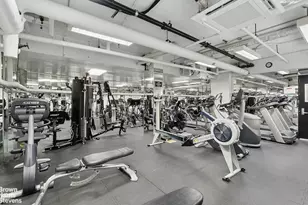 210 E 15th St, New York City, NY 10003 - Photo 11