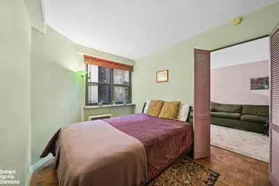 210 E 15th Street #2D, New York City, NY 10003 - Photo 5