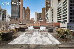 219 E 49th St, New York City, NY 10017 - Photo 13