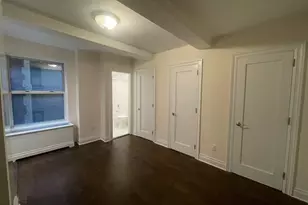 309 W 57th St, New York, NY 10019 - Photo 3