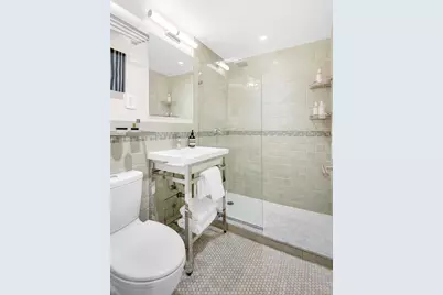 7 E 14th Street #21H, New York, NY 10003 - Photo 9