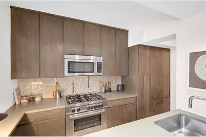 7 E 14th Street #21H, New York, NY 10003 - Photo 5