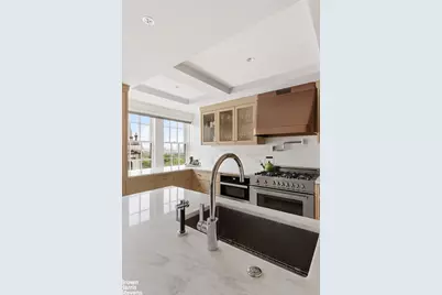 360 Central Park W #12E, New York City, NY 10025 - Photo 5