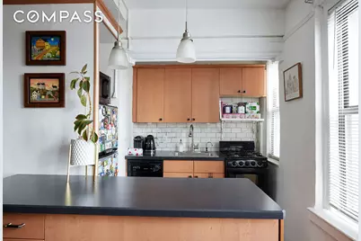 339 E 58th Street #9H, New York, NY 10022 - Photo 3