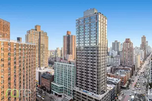 340 E 93rd St, New York City, NY 10128 - Photo 5