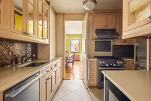 530 E 76th St, New York City, NY 10021 - Photo 7