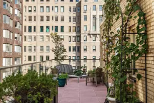 415 E 52nd St, New York City, NY 10022 - Photo 5