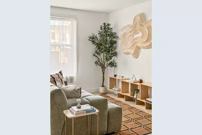 651 Vanderbilt Street #2R, Brooklyn, NY 11218 - Photo 5