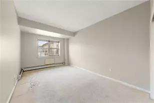 260 Beach 81st St, New York City, NY 11693 - Photo 5