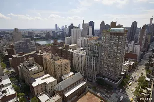 345 E 80th St, New York City, NY 10075 - Photo 15