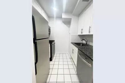 106 Central Park S #10E, New York, NY 10019 - Photo 7