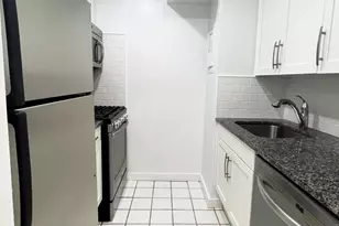 106 Central Park S, New York, NY 10019 - Photo 7