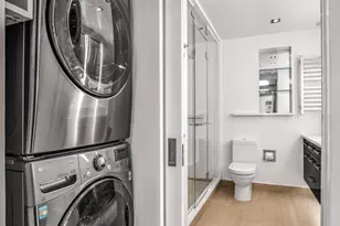 167 Perry St, New York City, NY 10014 - Photo 11