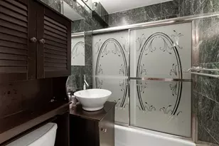 520 E 81st St, New York City, NY 10028 - Photo 5