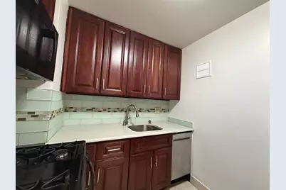 85-15 Main Street #2R, New York City, NY 11435 - Photo 9