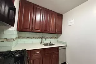 85-15 Main St, New York City, NY 11435 - Photo 9