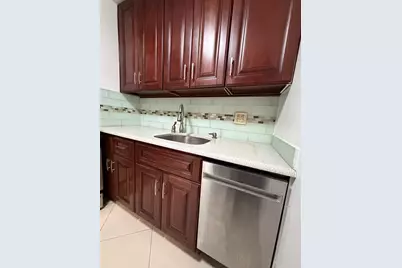 85-15 Main Street #2R, New York City, NY 11435 - Photo 7