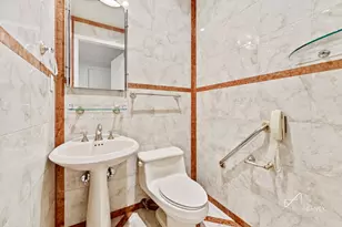 259 W 90th St, New York City, NY 10024 - Photo 21