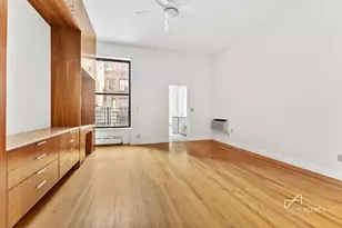 259 W 90th St, New York City, NY 10024 - Photo 5