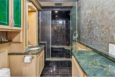 422 E 72nd Street #28D, New York, NY 10021 - Photo 5