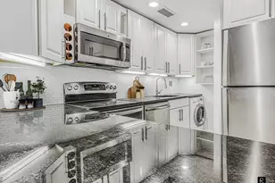 233 E 31st St, New York City, NY 10016 - Photo 7