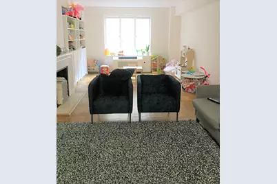 40 Central Park S #7F, New York, NY 10019 - Photo 1