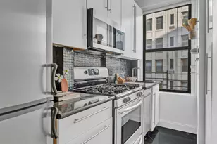 599 West End Ave, New York City, NY 10024 - Photo 5