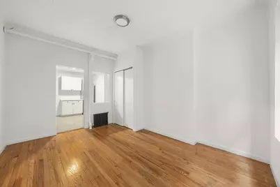 332 E 77th Street #3, New York City, NY 10075 - Photo 3