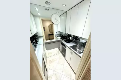 111 E 56th Street #409, New York City, NY 10022 - Photo 3