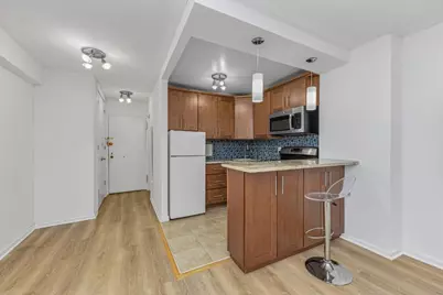 321 E 48th Street #7B, New York City, NY 10017 - Photo 9