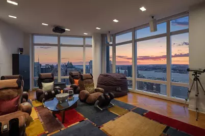 80 Columbus Circle #80th Floor, New York City, NY 10023 - Photo 23
