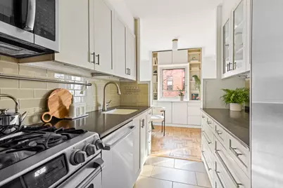 225 Adams Street #3I, Brooklyn, NY 11201 - Photo 3