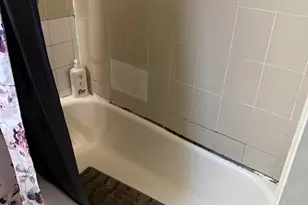 319 E 105th St, New York City, NY 10029 - Photo 13